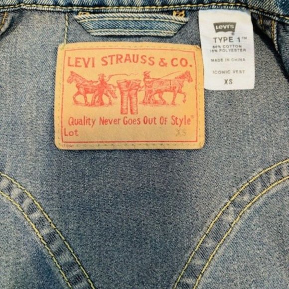 Levi's vintage iconic denim vest jacket size xs - Picture 6 of 6